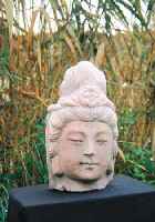 Buddhakopf, wohl Thailand, Sandstein aus einem Stck gehauen, gute Bildhauerarbeit, H. 35 cm
