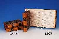 Handschriftliche Kriegsbeschreibung 1870-71, Beschreibung der einzelnen Stationen, ca. 190 Seiten, Wildledereinband besch.