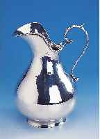 Wasserkanne, Italien nach 1955, 800er Silber, Handarbeit, Hammerschlagverzierung, Kordel-bandverzierung, H ca. 20 cm, ca. 495 g