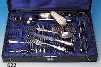 Besteck, Krupp Berndorf, um 1920, 90er Silberauflage, best. aus 5 gr. Messern und sechs gr. Gabeln, 6 Löffel, 5 kl. Messer und 5 kl. ...