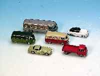 Konvolut sechs Märklin-Autos, 50/60er Jahre, Guß, z.T. neu gefaßt, versch. Größen, L. 9-13 cm