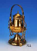 Teekanne mit Stövchen, Entwurf Albin Müller, um 1900-10, Messing, reiner Jugendstildekor,H. ca. 37 cm