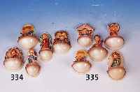 5 Weihwasserbecken, Goebel, sign. Hummel, 40er/50er und 60er Jahre, Feinsteinzeug, versch. bunt bemalt, H. ca. 9.5-12 cm