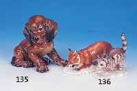 Porzellanfigur, Rosenthal, sign. T. Kärner, Modellnr. 1247, Dackelwelpe, bunt bemalt, H. ca. 15 cm