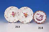 Sch„lchen, Meissen, um 1750, Porzellan, min. rest., purpurfarben bemalt, Kauffahrteiszenen, D. 11.8 cm
