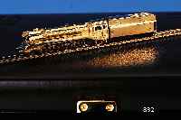 Schnellzug-Dampflokomotive der Baureihe 10 M„rklin, 25 Jahre Mini-Club, exclusive 18- kar„tige Goldausfhrung, Lokomotive und Ten- der aus ...