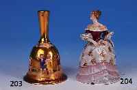 Zwei Tischglocken, Porzellan, 1 x Plaue, um 1910, Dresden, purpurfarb. Bemalung, floraler Dekor, Goldstaffage, H. ca. 9,5 cm; 1 x wohl Volkstedt, ...