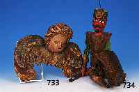 Gliederpuppe/Marionette, Italien, um 1900, Holz geschnitzt und bunt bemalt, Darst. eines Ritters, Brustpanzer, Schild, Manschetten und ...