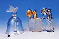 zwei Flakons, Frankreich, 1 x Baccarat, geschnittener Dekor, Pumpen fehlen, Gebrauchsspuren, H. 11/12 cm