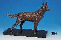 Große Bronzeskulptur, Drouot, Paris, 30er Jahre, in Form eines Hundes, auf dunklem Marmorsockel, min. best., signiert auf dem Sockel, 40 ...