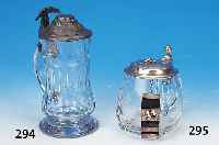 Bierkrug und Bierzipfel, deutsch, dat. 1937, Studentika, emailliertes Wappen der Ruderer, Krug farbloses Glas, H. ca. 13.5 cm