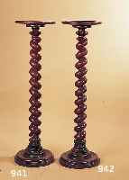 BLUMENSäULE, DEUTSCH, UM 1890, NUSSBAUM MASSIV, IN SICH GEDREHT, H. CA. 125 CM, D. CA. 35 CM