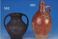 HENKELKRUG, DEUTSCH, 18. JH., STEINZEUG, KöLNISCH-BRAUN GLASIERT, BRANDRISS AM HENKEL, H. 24 CM