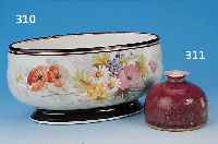 JARDINIERE, FRANKREICH, PARIS, UM 1860, PORZELLAN, BUNTE BLUMENMALEREI, CA. 14 X 29 X 19 CM, GOLDRAND BERIEBEN, UNIKAT