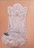 KLEINER WANDBRUNNEN, DEUTSCH, UM 1900, EISENGUß EMAILLIERT, RESTE ALTER BEMALUNG, FASSUNG Z.T. ERNEUERT, FLORALER DEKOR, L. ...