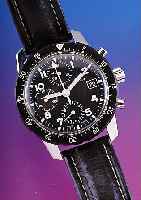 SINN Herrenarmbanduhr, Chronogr. im Milit„r-design, pol. Edelst., Boden und Krone geschr.,bei Fertigst. wassergesch., Ln. mit 60er Teilung ...