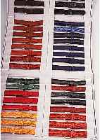 Konvolut: 240 Armb„nder diverser Hersteller, in 5 hochwertigen Velourmappen, fr Damen und Herren, in aktuellen und klassischem Design, ...