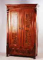 Garderobenschrank, deutsch, um 1890, Nuábaumfurnier, Wurzelnuá, Sockelschubblender,Fachboden und Stange, Altersspuren, dekorativ,195 x 120 ...