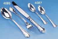 18-TEILIGES BESTECK, 925ER SILBER, BEST. AUS: 6 GABELN, 6 MESSER, 6 EßLöFFEL, SEHR GUTER ZUSTAND, CHIPPENDALE-MUSTER, TOTAL CA. 1425 G, ...