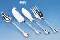 7 VORLEGETEILE, 925ER SILBER, BEST. AUS: 2 FISCHVORLEGETEILE, 1 SOßENLöFFEL, 2 FLEISCH-SPIEßE U. 2 TORTENSCHAUFELN, SEHR GUTER ZU- STAND, ...