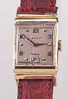 HAMILTON HERRENARMBANDUHR, REF.-NR. S774139,USA UM 1940, GG 585/000, RECTANG.-FORM, BODEN GEDR., VERS. BLATT M. AUFGES. ...