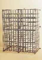 FLASCHENREGAL,DEUTSCH, UM 1900/20, EISEN, STARK KORRODIERT, CA. 117 X 94 X 54 CM