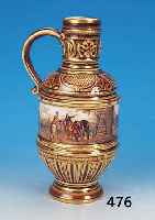 KRUG, KPM BERLIN, UM 1860, PORZELLAN, STEIN-GUTFARBEN GLASIERT, RELIEFIERT, UMLAUFENDE FEINE BUNTE HAUSMALEREI, SOLDATEN TEILS MIT PFERDEN VOR ...