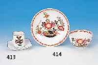 TASSE MIT UNTERTASSE, MEISSEN, UM 1790, PORZELLAN, KAKIEMONDEKOR, UNTERTASSE MIT CHIP AM RAND, H. CA. 4.5 CM