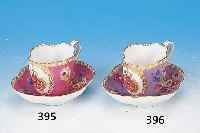 TASSE MIT UNTERTASSE, ECKERT IN VOLKSTEDT, UM 1860, NACH MEISSENER VORBILD, PORZELLAN, ROSAFARBENER GRUND MIT BUNTER BLUMENMALEREI, IN ...