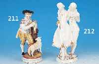 Porzellanfigur, deutsch, um 1860, Mann mit Brieftaube und Schaf, bunt bemalt, teilrest., H. ca. 18.5 cm