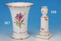 KERZENLEUCHTER, MEISSEN, 2. WAHL, NACH 1970, STREUBLUMENDEKOR, MIT GOLDRäNDERN, CA. 15 CM