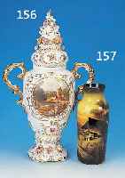 Vase, Schramberg, 30er Jahre, Steingut, bemalt, Bauernhaus, bemalt, innen mit Glasurriß, H. 29.5 cm