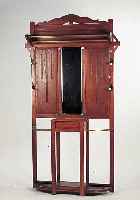 Garderobe, deutsch, um 1900/10, Eiche massiv, mit Spiegeleinsatz und Porzellanknöpfen, l. Altersspuren, 205 x 110 cm