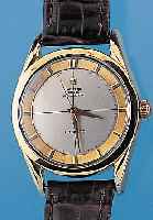 UNIVERSAL GENEVE Herrenarmbanduhr Polerouter, Schweiz um 1954, Edelst. m. Goldhaube, Bo- den geschr., bei Fertigst. wassergesch., Blattrest., ...