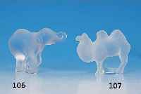 Glasskulptur, Lalique, Elefant, mattiertes Preßglas, unsigniert, H. ca. 7 cm