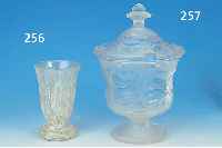 BOWLEGEFäß, BöHMEN, UM 1860, FARBLOSES GLAS, REICH GESCHLIFFEN, TEILMATTIERT, H. CA. 34 CM
