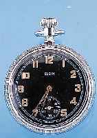ELGIN B-Taschenuhr, Ref.-Nr. 4965038, USA/ England um 1940, Metall verchr., Boden u. Glasr. verschr., auf Boden Registraturgrav. demnach für ...