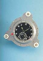 EINBAUBORDCHRONOGRAPH FüR U- UND TORPEDO-BOOTE SOWJETUNION, HERMET. VERSCHR. METALLGEH., GANGRES. 7 TAGE, ANSCHLüSSE FüR HEIZUNG, EIN- BAU D. ...