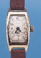 SWESDA HERRENARMBANDUHR, REF.-NR. 11991, SOWJETUNION UM 1953, 583/000 RG, TONNENF., BODEN AUFGEDR., IN SICH L. GEWöLBT, VERS. ...