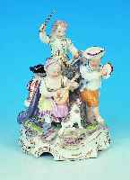 FIGURENGRUPPE, MEISSEN, UM 1760, PUNKTZEIT, KAENDLER-ENTWURF, FüNF MUSIKANTEN MIT EINEM HUND, AUF ROCAILLENSOCKEL, LEICHT REST., SCHöNE ...