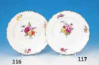 Teller, Meissen, um 1760, Porzellan, rest., Blumendekor, D. 23.5 cm