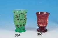GLAS, BöHMEN, UM 1860, GRüNES GLAS, MIT SILBERBEMALUNG, BLUMENDEKOR, BERIEBEN, H. 11 CM