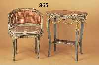 SALONSTUHL M. BEISTELLTISCH, FRANKR., UM 1900, LOUIS-SEIZE-STIL, HOLZ GESCHNITZT, GRAUBLAUUND CREMEFARBEN GEFASST, TISCH MIT EINGE- LEGTER ...