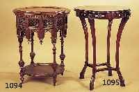 BEISTELLTISCH, FRANKREICH, UM 1895, NUßBAUM MASSIV, REICH GEDRECHSELTE ZARGE, REICH GESCHNITZT, FLACHSCHNITZEREIEN IN FORM ...