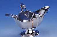 SAUCIERE, ENGLAND, LONDON 1908, 925ER SILBER, MAPPIN & WEBB, BERüHMTESTE ENGL. SILBERSCHMIEDE, 10 X 16 X 13 CM, AN EINEM AUSGUß ...