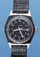 KONVOLUT: 5 RUHLA ARMBANDUHREN, UNGETR. LA- GERW., EHEM. DDR-PRODUKT., 1X HERREN VERCHR., 1X HERREN VERG., 3X MEDIUM HIERVON 2X VERG., 1X LACKIERT ...
