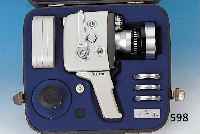 AGFA MOVEX REFLEX 8MM FILMKAMERA-SET, BJ. 1963; KAMERA MIT SCHNEIDER-KREUZNACH VARIOGON 7.5 - 37.5 MM 1:1.8; DAZU MOVESTAR 13MM 1:1.8,DREI FILTER, ...