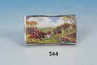 STREICHHOLZBEHäLTER, LONDON, UM 1915, SILBER, MIT SCHöNER EMAILARBEIT, JAGDGESELL- SCHAFT, 5.5 X 3 CM