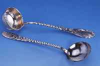 KONVOLUT 2 SUPPENKELLEN, 1 X DEUTSCH, 800ER SILBER, UM 1900, REINER JUGENDSTIL, 1 X METALL VERSILBERT, UM 1900, REINER JUGEND-STIL, ...