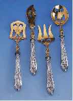 4-TEIL. PETIT-FOURS-BESTECK, FRANKREICH UM 1900, 950ER SILBER, GEBR.-TEILE METALL VERGOLDET (BER.), MEISTERMARKE BROSSE, ORIG.-ETUI